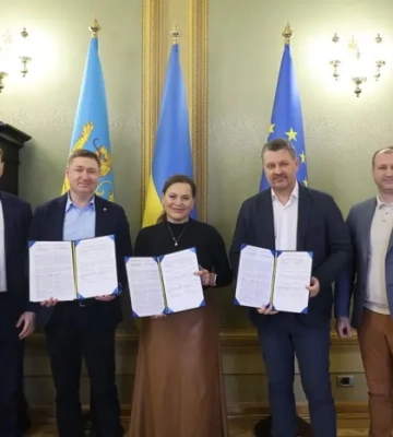 Сімейний бізнес і конфлікт інтересів голови Львівської ОВА Козицького