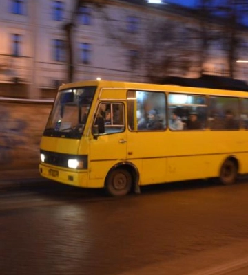 Автобус №17 у Львові курсуватиме за продовженою схемою