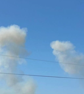 Сильні вибухи у Дніпрі: здійнялися два стовпи диму