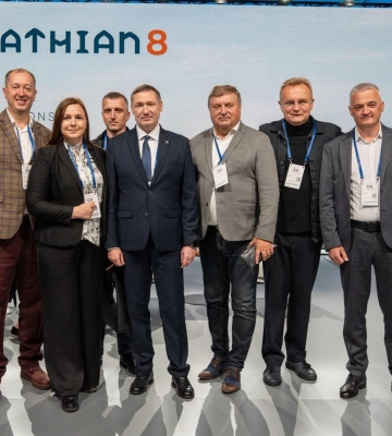 Хто представляє Львівщину на саміті «Карпатська інтеграційна ініціатива». Групові світлини