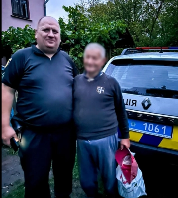 У Рівненському районі поліцейські розшукали пенсіонера, який заблукав у лісі