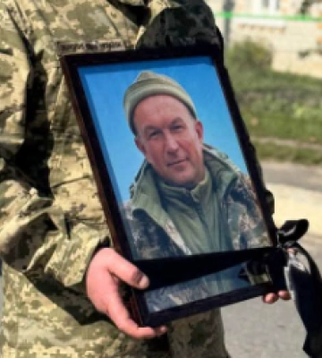 На Волині попрощалися із Героєм 33 ОМБр Олександром Хмаруком