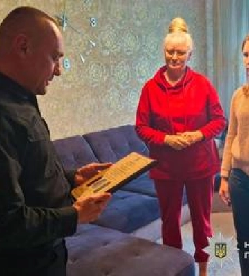 Поліція Полтавщини присвоїла спеціальні звання для двох поліцейських, які зникли безвісти на Сході