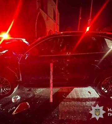 Водитель Porsche убегал от полиции и попал в ДТП