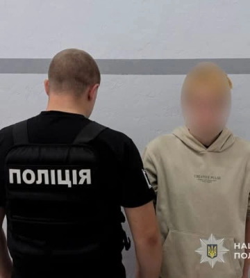 У Сумах викрито шахрайку, яка ошукала літню жінку на понад пів мільйона гривень