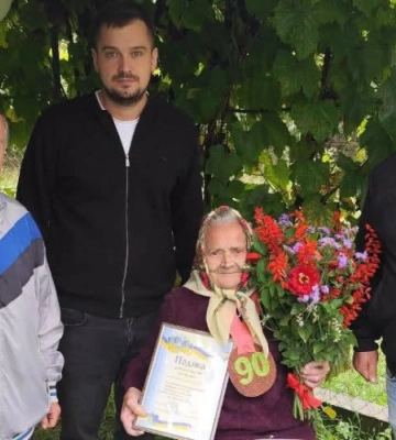 На Волині 90-річний ювілей відзначила ветеранка праці Оксана Хомічук