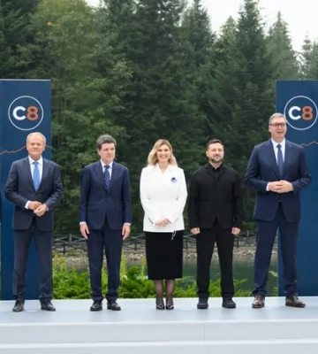 Сусідів не обирають: навіщо Україні «Карпатська вісімка»