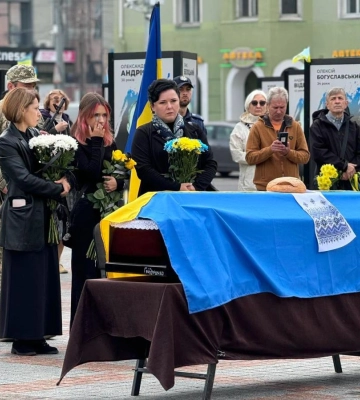 У Рівному провели в останню земну дорогу двох захисників (ФОТО)