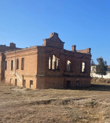 Росіяни атакували монастир на Херсонщині: священник загинув, ще четверо поранені
