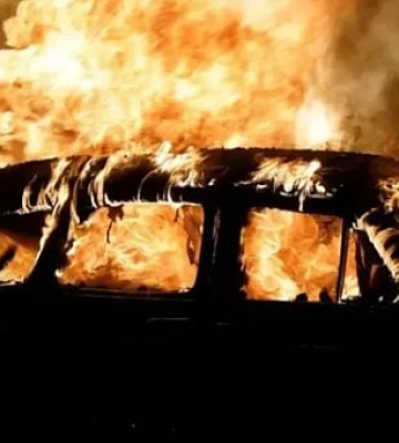 Житель Криворіжжя підпалив авто колишньої після відмови у відновленні стосунків