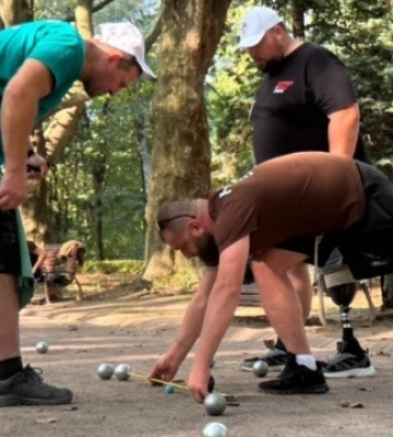 У Львові 165 ветеранів змагаються в фіналі чемпіонату з петанку