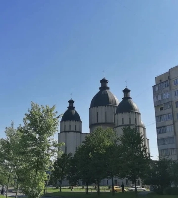 У Львові чоловік напав на священника під час богослужіння