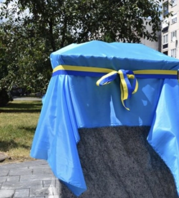 У Хусті може з’явитися особливий пам’ятник: «Королева-мати» стане символом шани матерям воїнів
