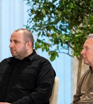 СМИ: Умеров оценил работу Виткоффа по переговорам