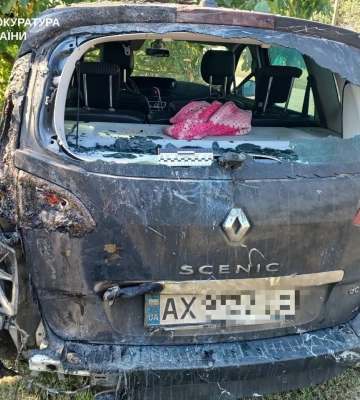Дрон влучив у гараж, ще один — у вантажівку: четверо людей постраждали через атаки рф на Харківщині 