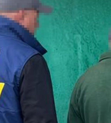 СБУ затримала агента гру рф, який працевлаштувався на декілька заводів у Дніпрі, щоб коригувати по них ворожі удари